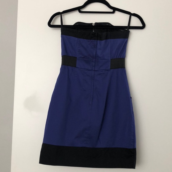 STRUCTURED STRAPLESS DRESS - Picture 2 of 2